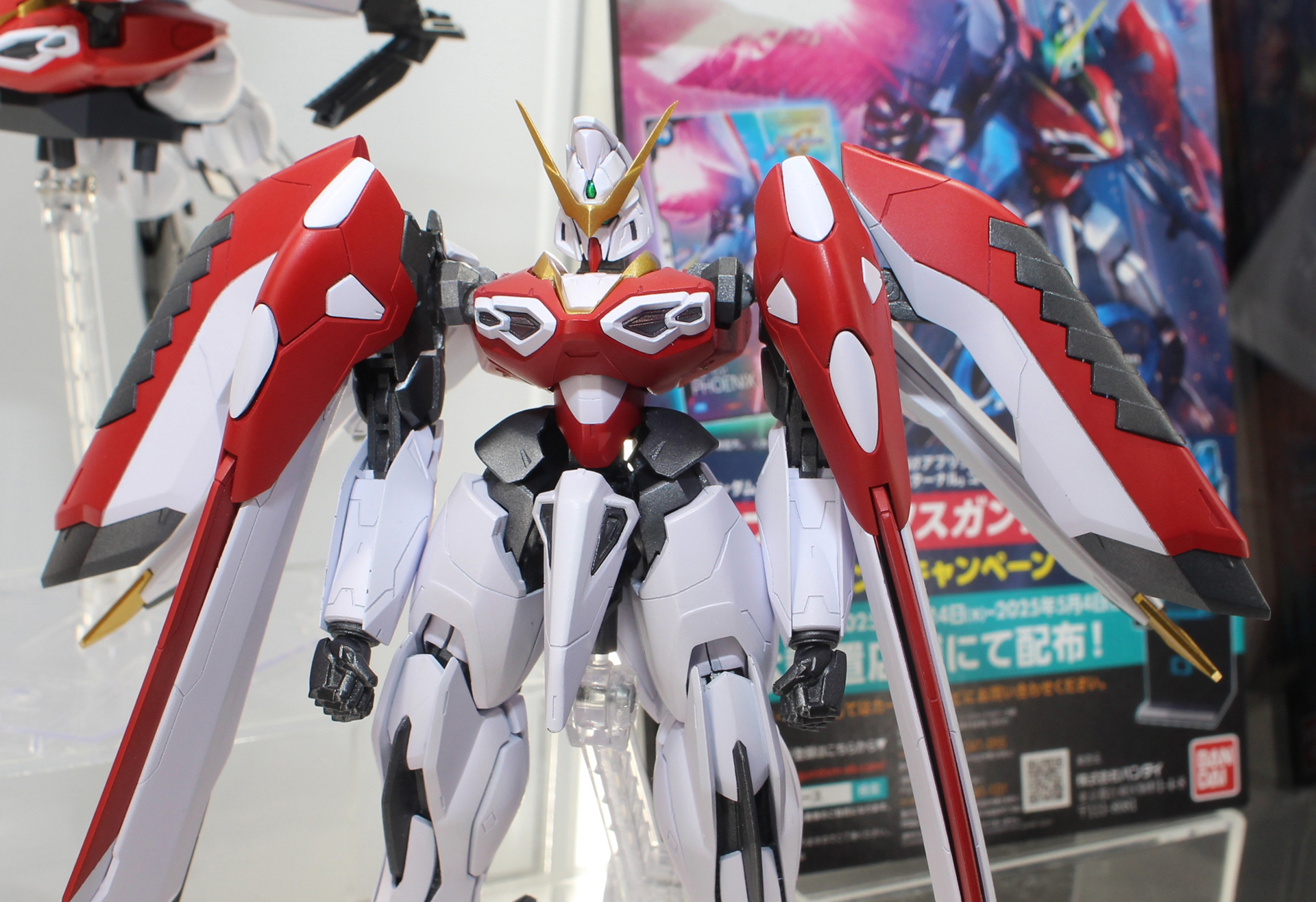 SDガンダムから派生したオリジナル機体がリアル等身で立体化