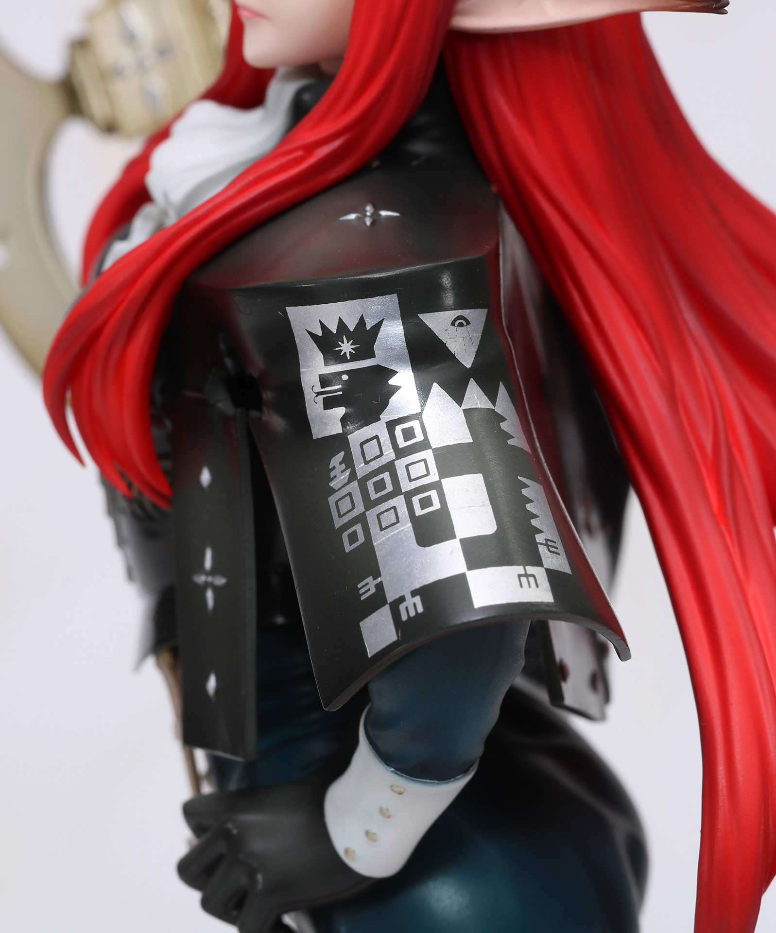 左肩の紋章も再現