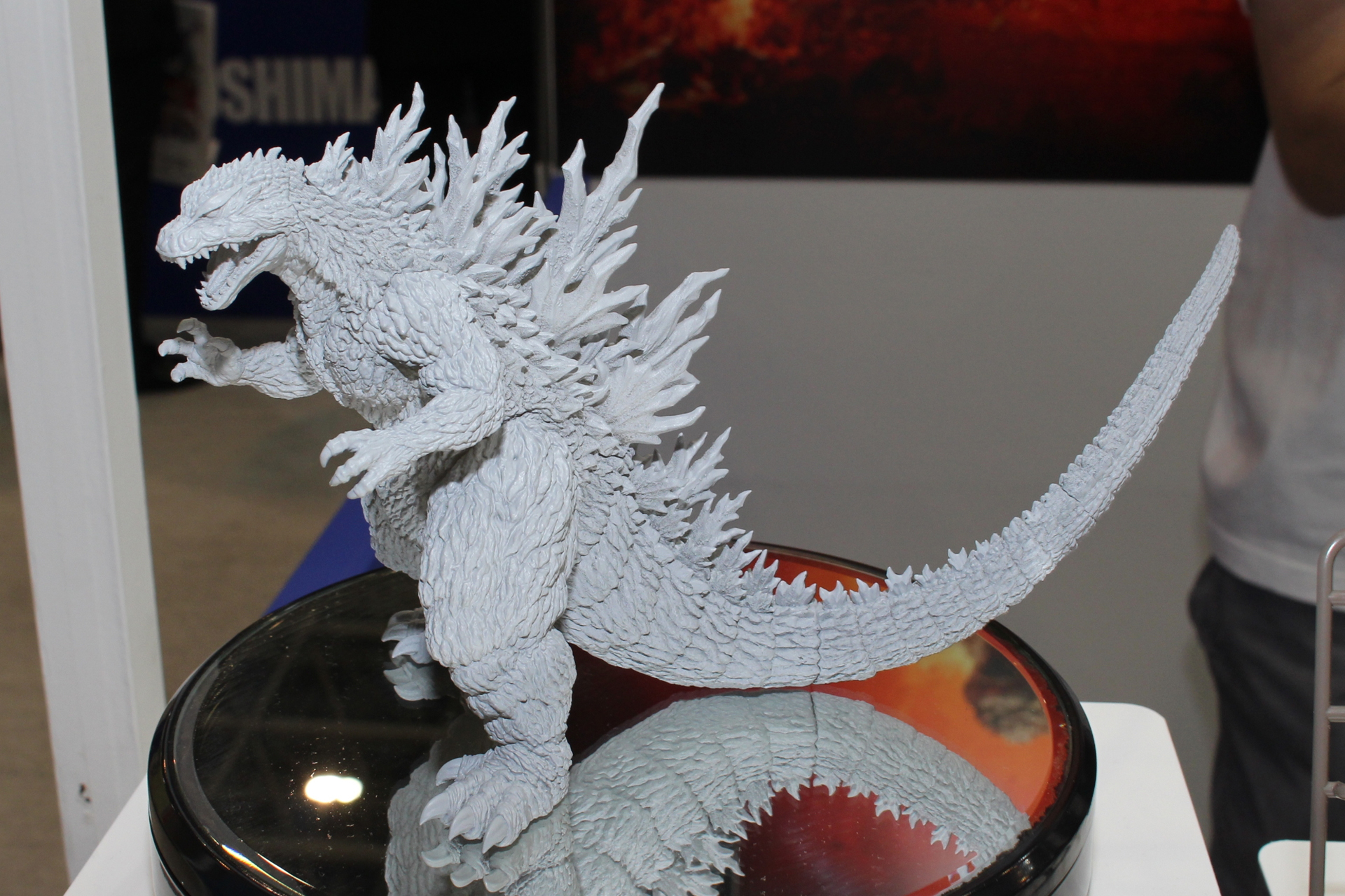 「PLAfig. ゴジラ（1999）」。2025年発売予定。価格は未定。原型制作はRYO ねんど星人氏