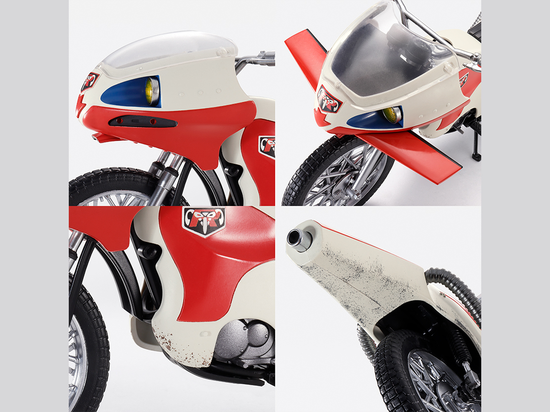 車体下部やテール下部には、過酷な走行条件や激しいアクションで生じた汚れを表現した塗装を施し、劇中の質感を追求。「ウイング」など細部箇所にも、新たに彩色を加えている。