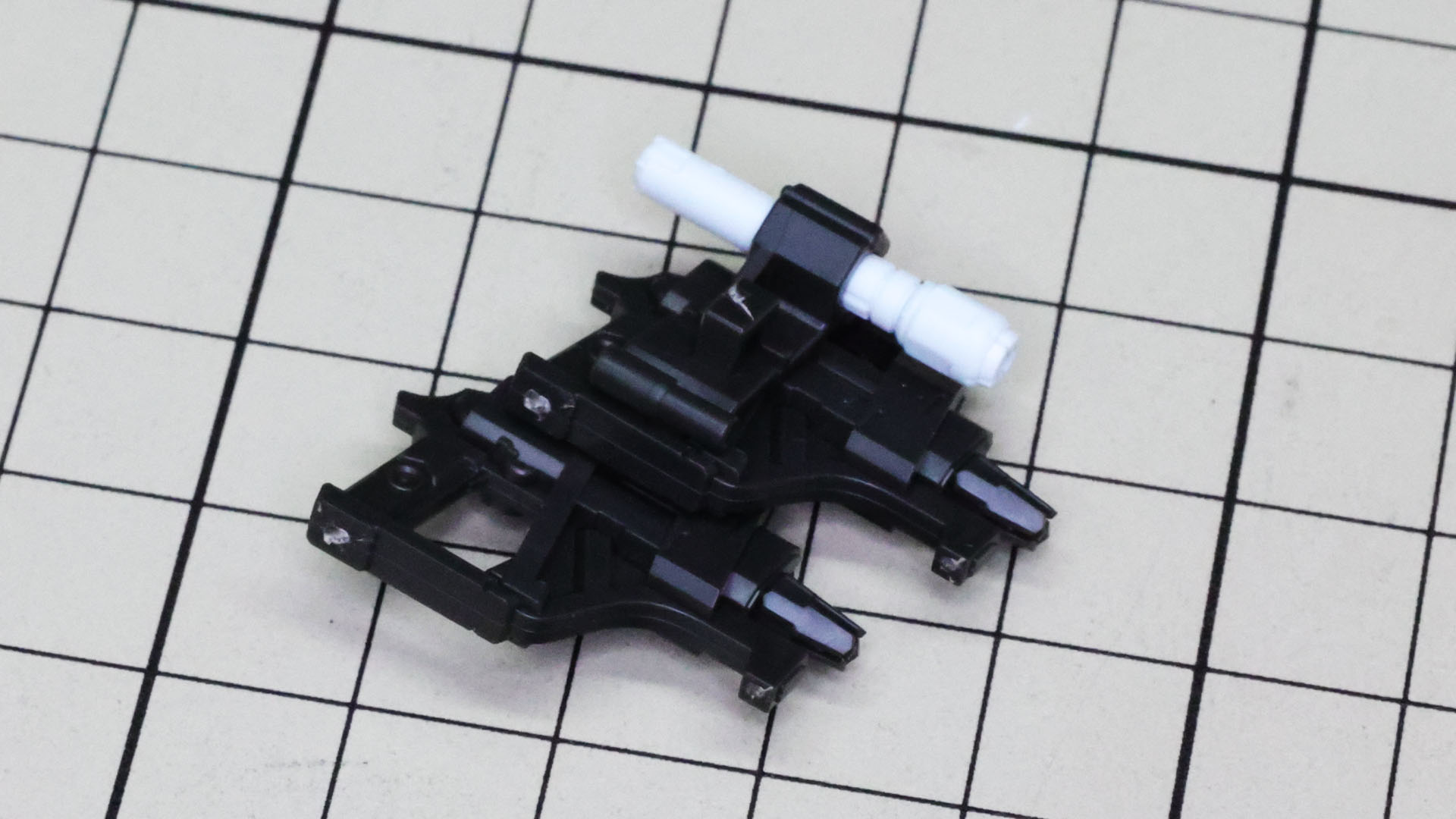 ゲルググ本体にドッキングさせました