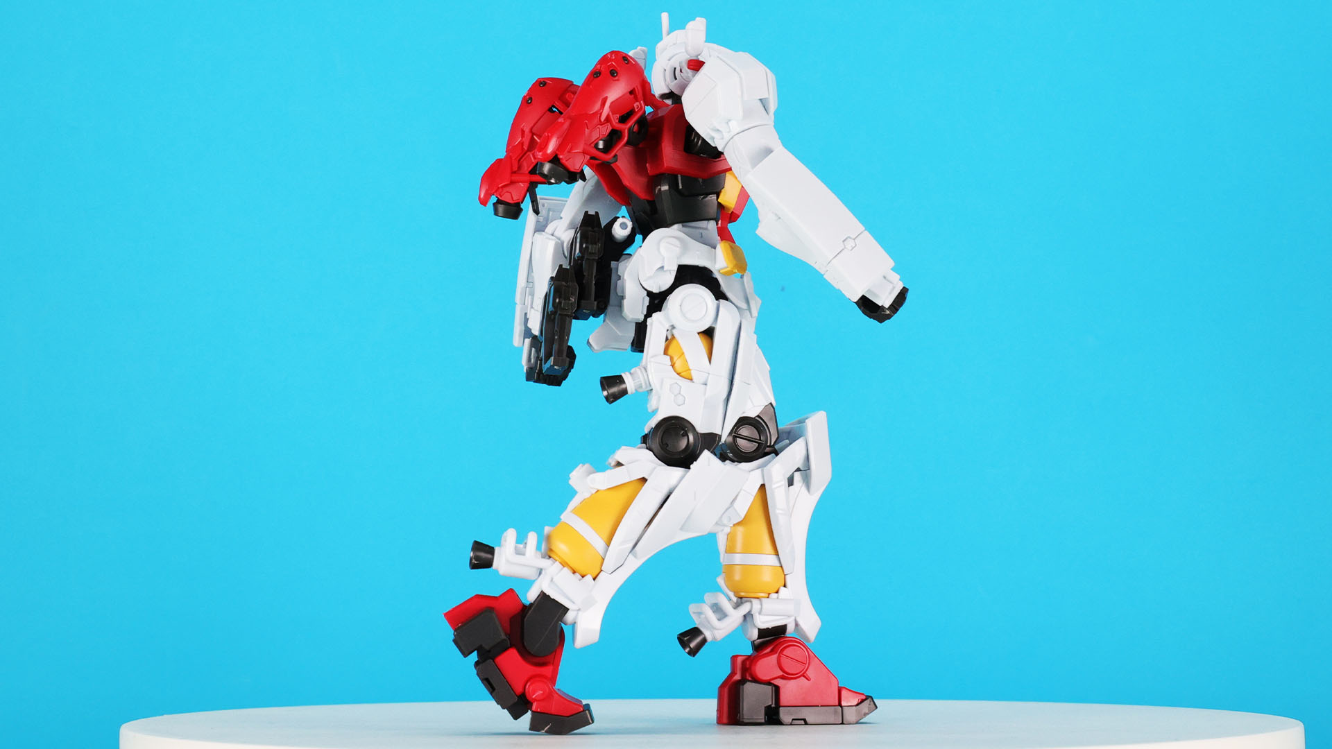 各部関節の可動性能が高い