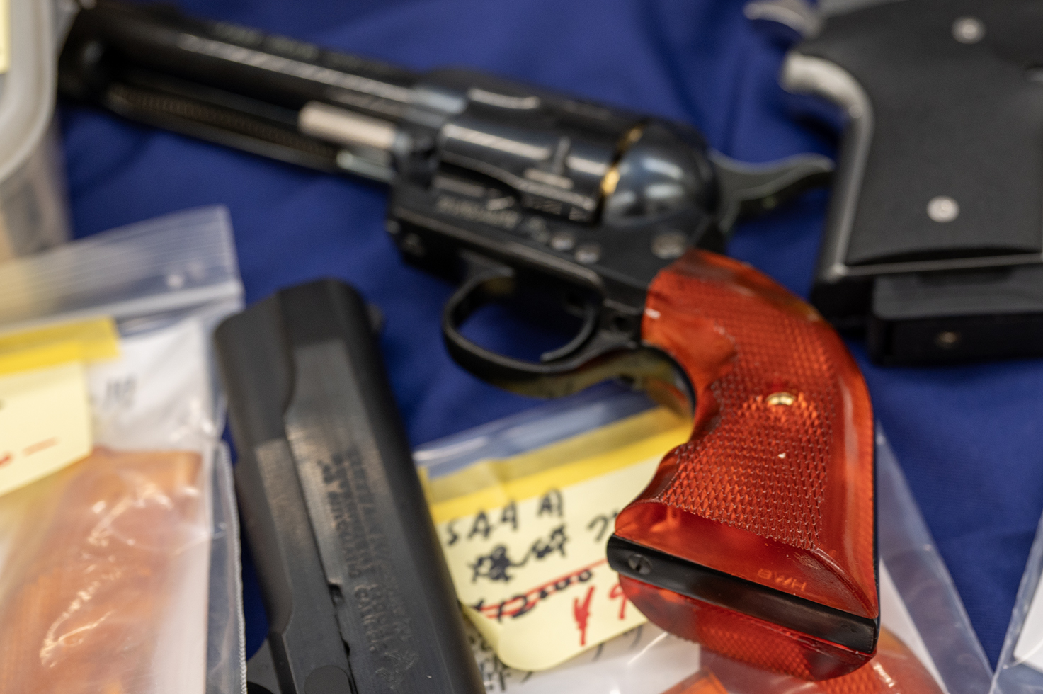 コルトSAA（ピースメーカー）にもよく似合う