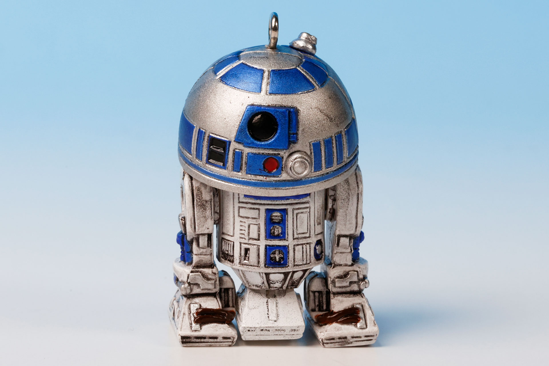 R2-D2のスタイルはバッチリ再現されている