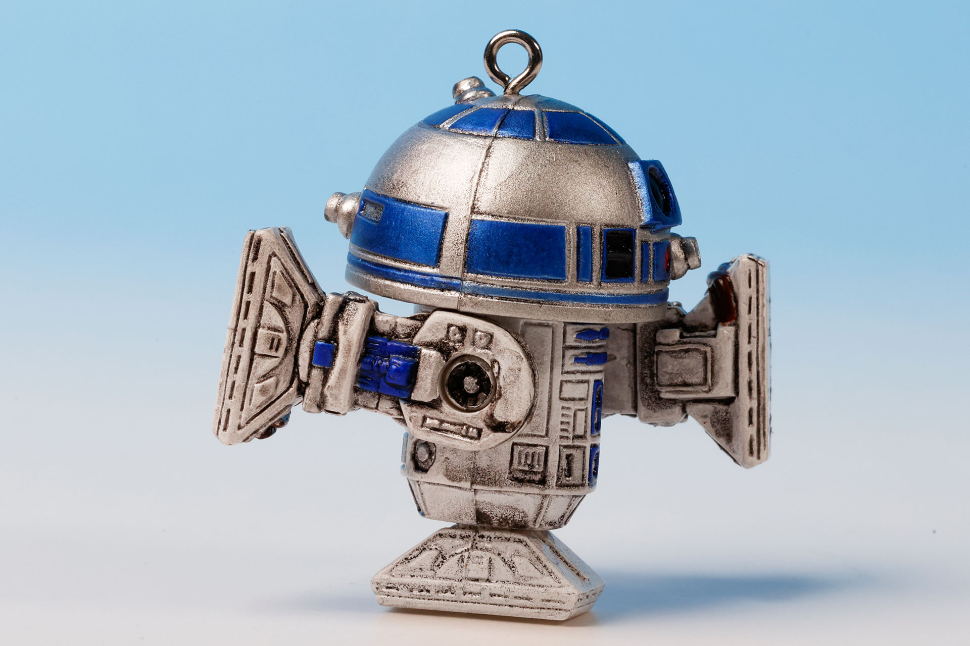 両脚はこれぐらい可動できる