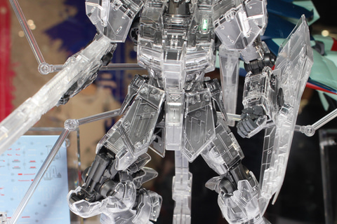 Amazon | バンダイ(BANDAI) GUNPLA EXPO 2014 限定 MG 1/100 ν
