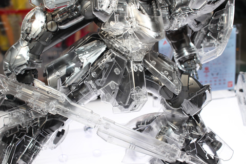 MG1/100サザビー νガンダム Ver.Ka メカニカルクリア　未組立 MG 1/100 νガンダム サザビーVer.Ka [メカニカルクリア] 新商品