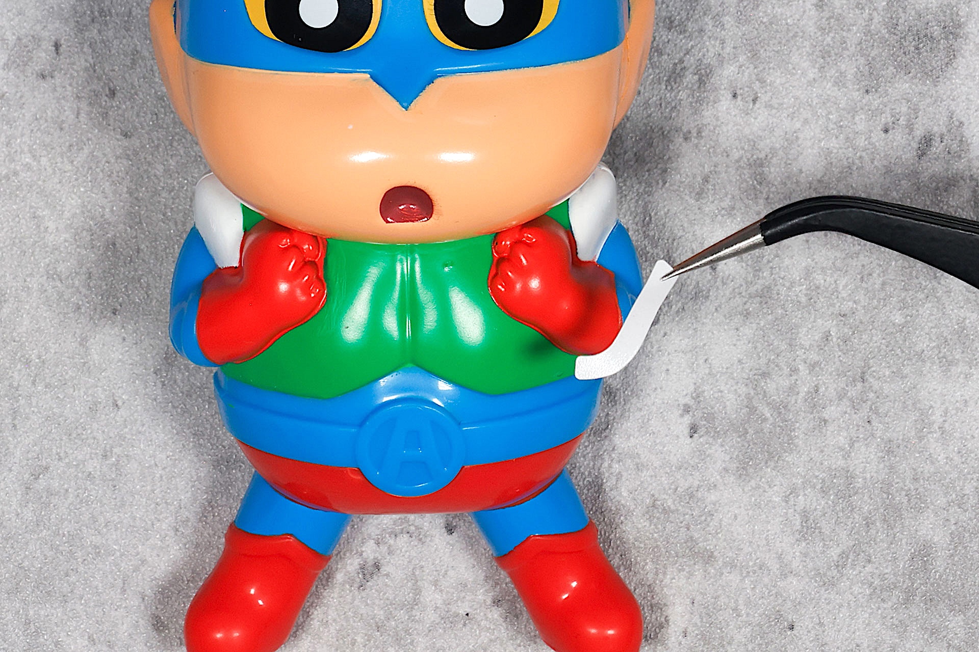 まずはシールを貼っていこう