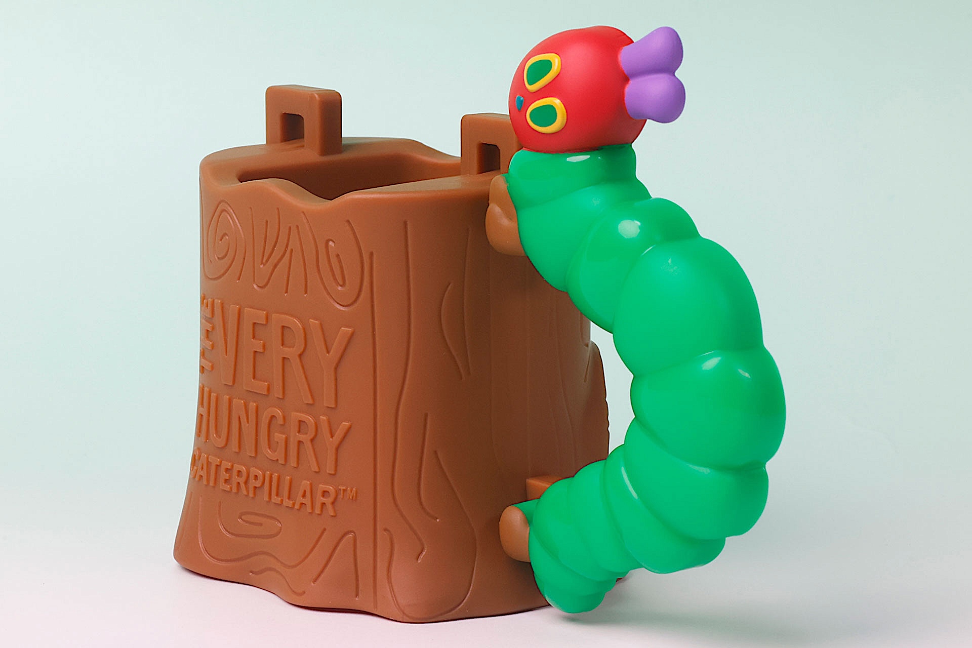 切り株部分もよくできており、ナチュラルな雰囲気が出ている