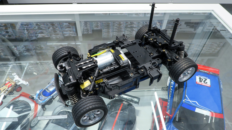 「MB-01シャーシ」シャーシ※写真はRC装置未搭載の状態