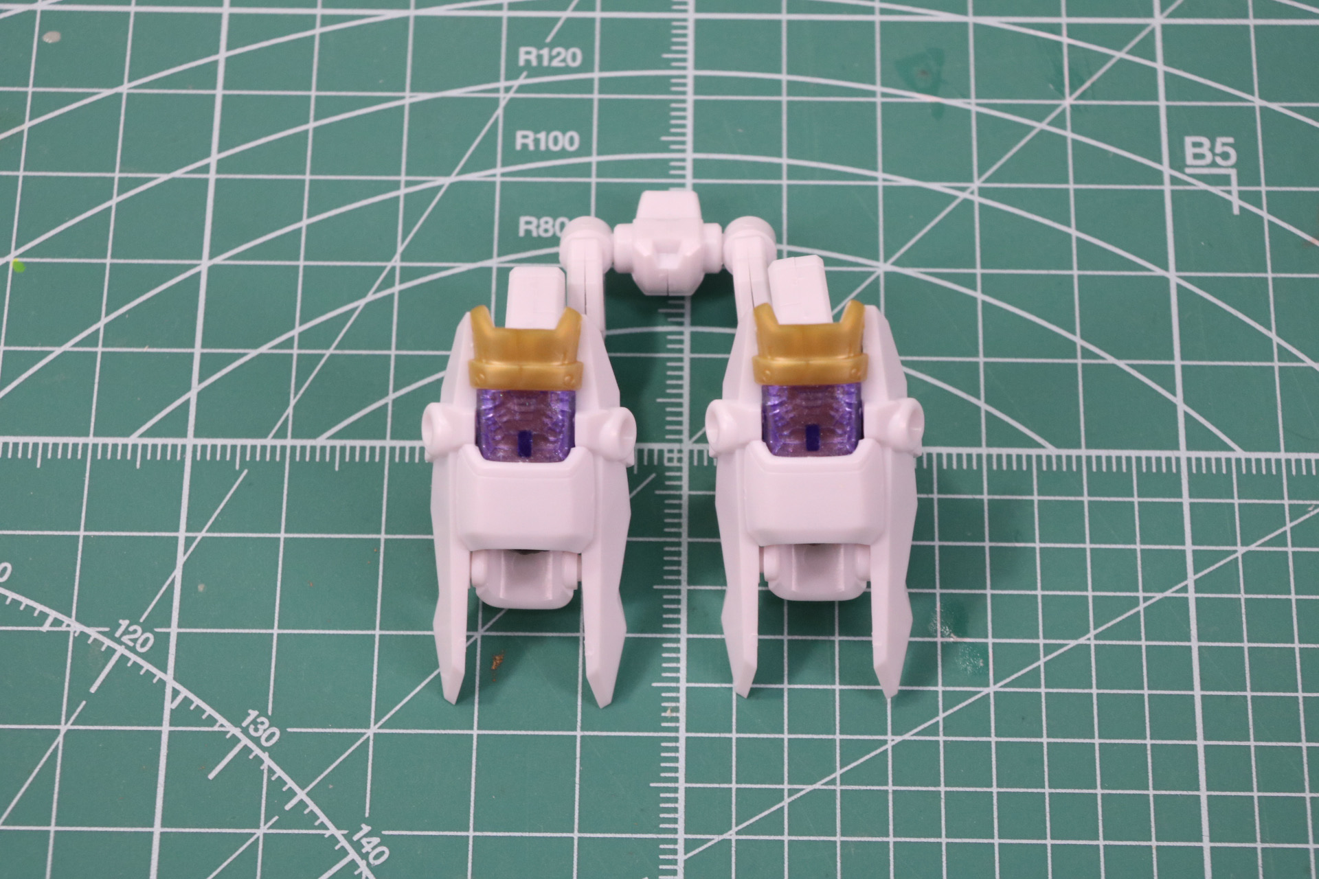 本体のリアパーツに接続