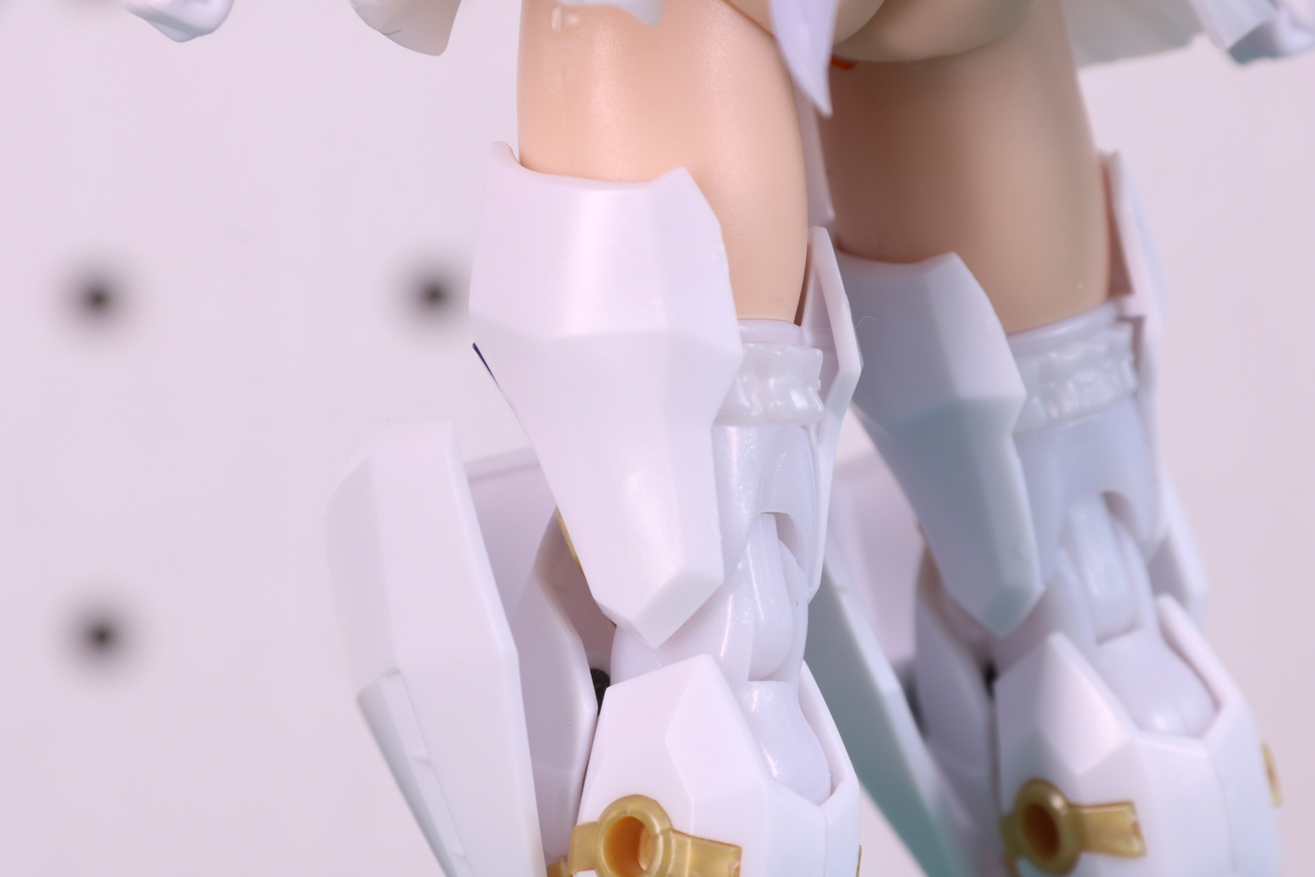 太ももアーマー