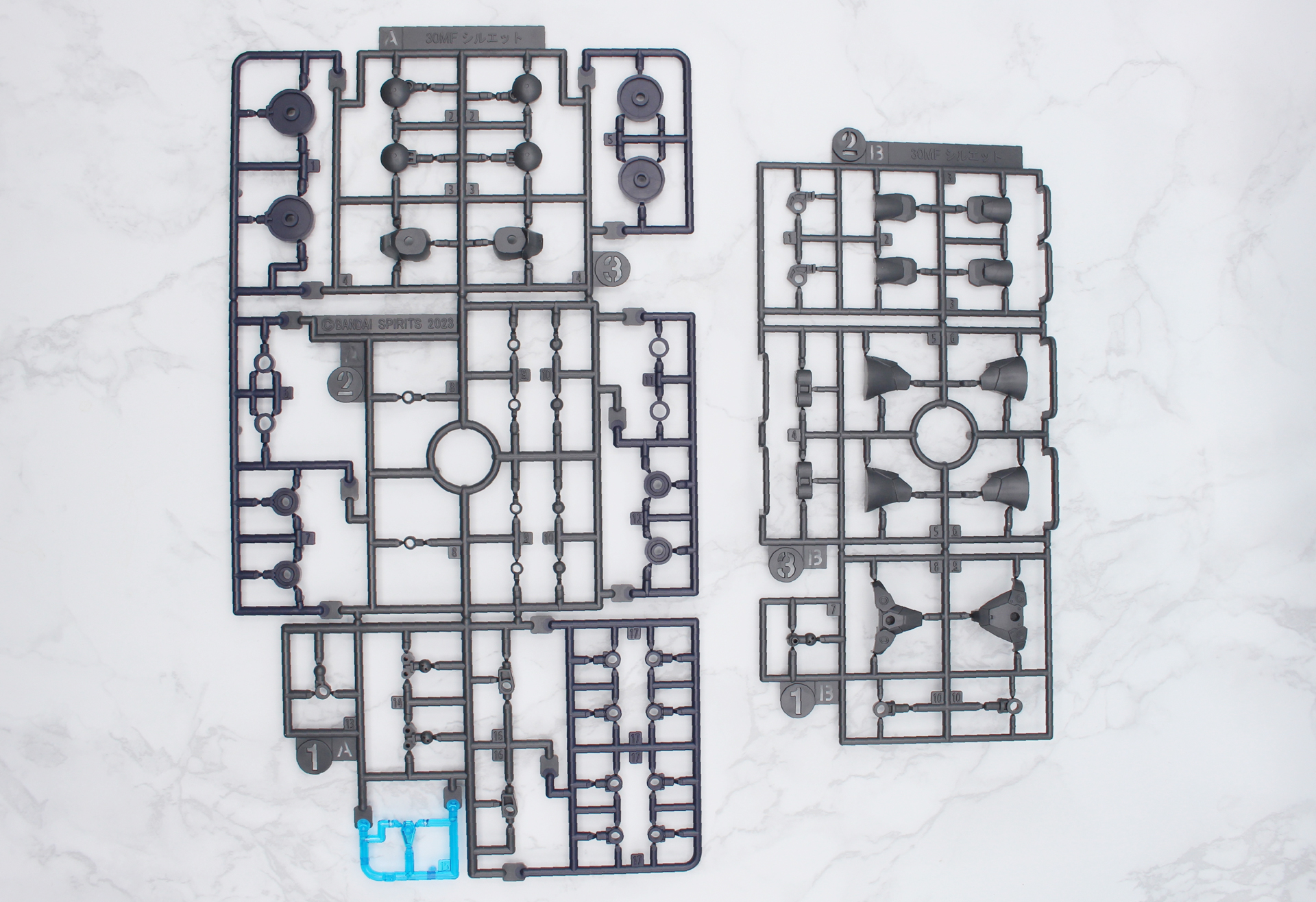 Aパーツ、Bパーツ