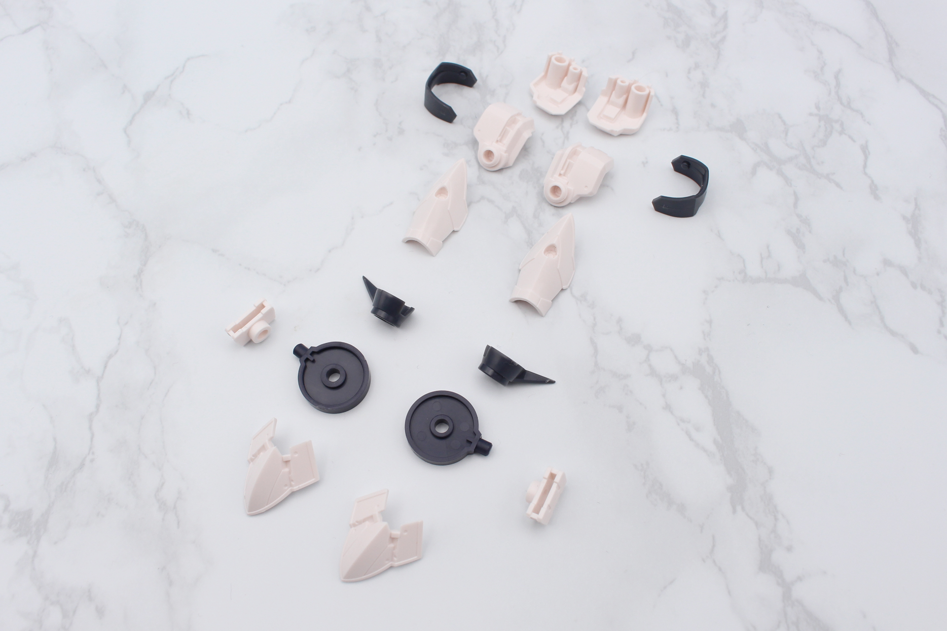 肩、腕、脚のアーマークロス用パーツ