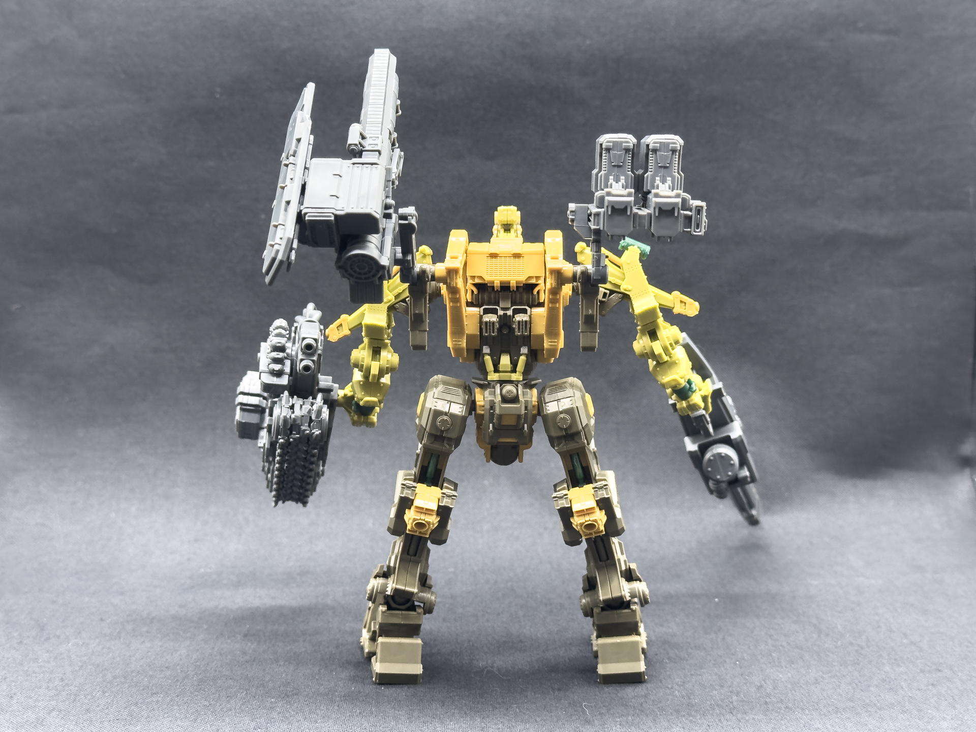 ミルクトゥースのブースタは角型ノズルのデザインです。