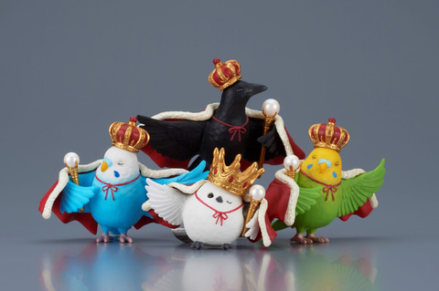 セキセイインコたちが王様気分で登場！ ガチャ「王様気鳥-おう