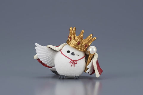セキセイインコたちが王様気分で登場！ ガチャ「王様気鳥-おう