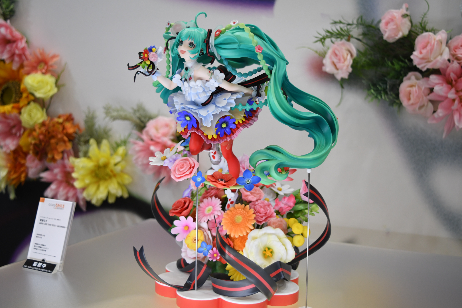 イラストのイメージを崩さずここまで忠実に立体化できるのは、さすがの造形力である