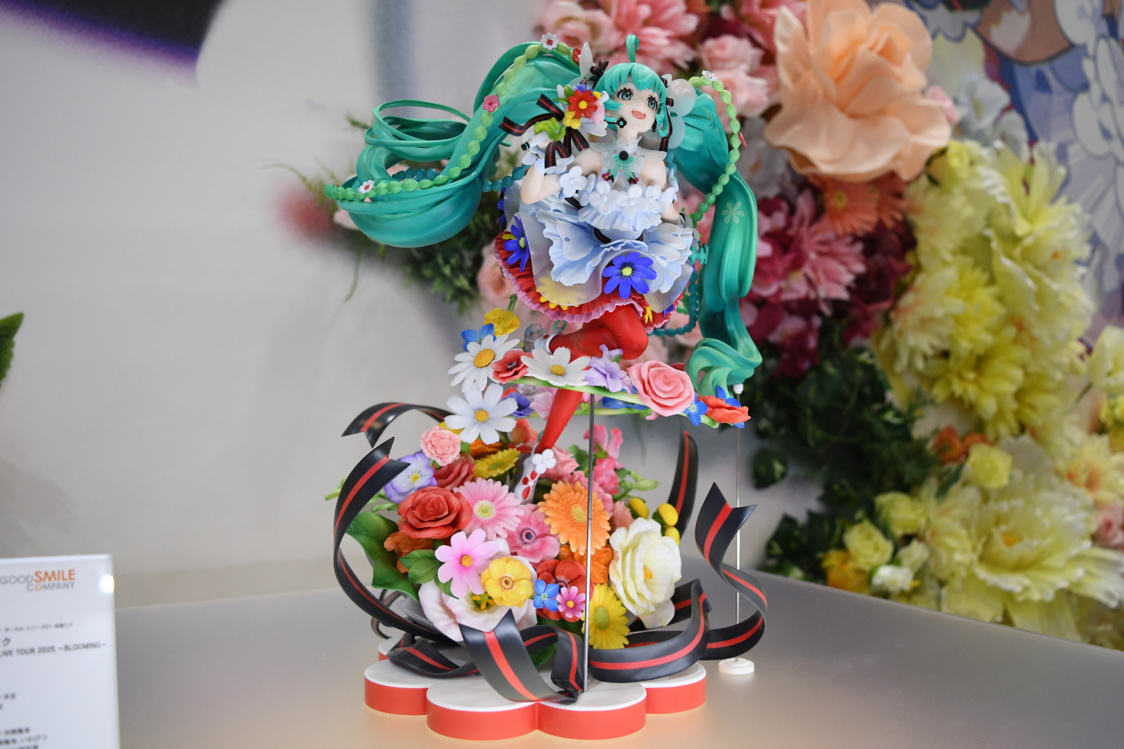 イラストのイメージを崩さずここまで忠実に立体化できるのは、さすがの造形力である