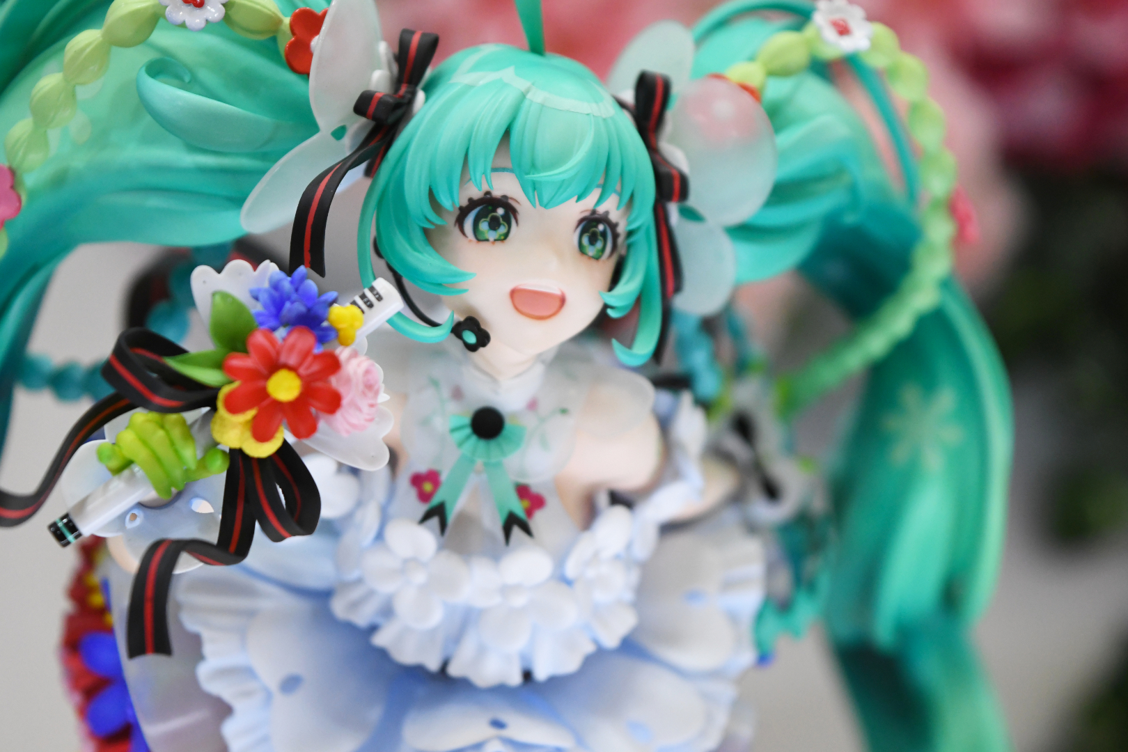 イラストのイメージを崩さずここまで忠実に立体化できるのは、さすがの造形力である