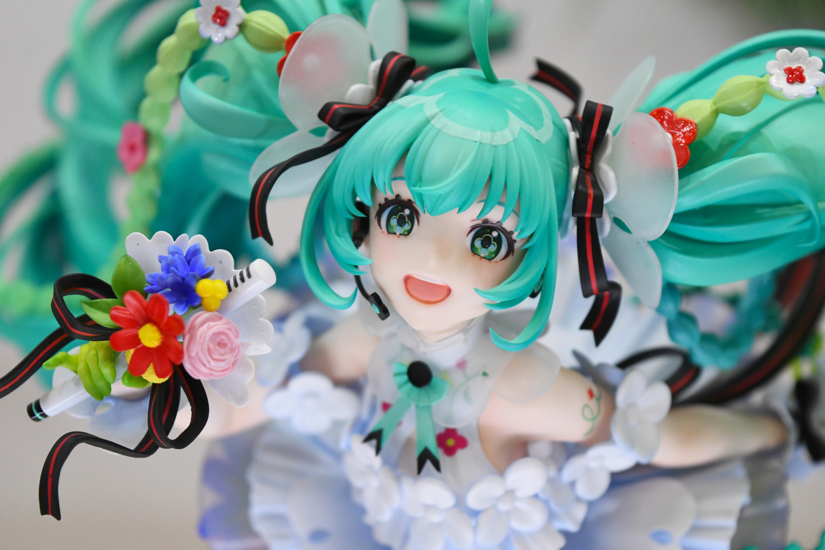 イラストのイメージを崩さずここまで忠実に立体化できるのは、さすがの造形力である