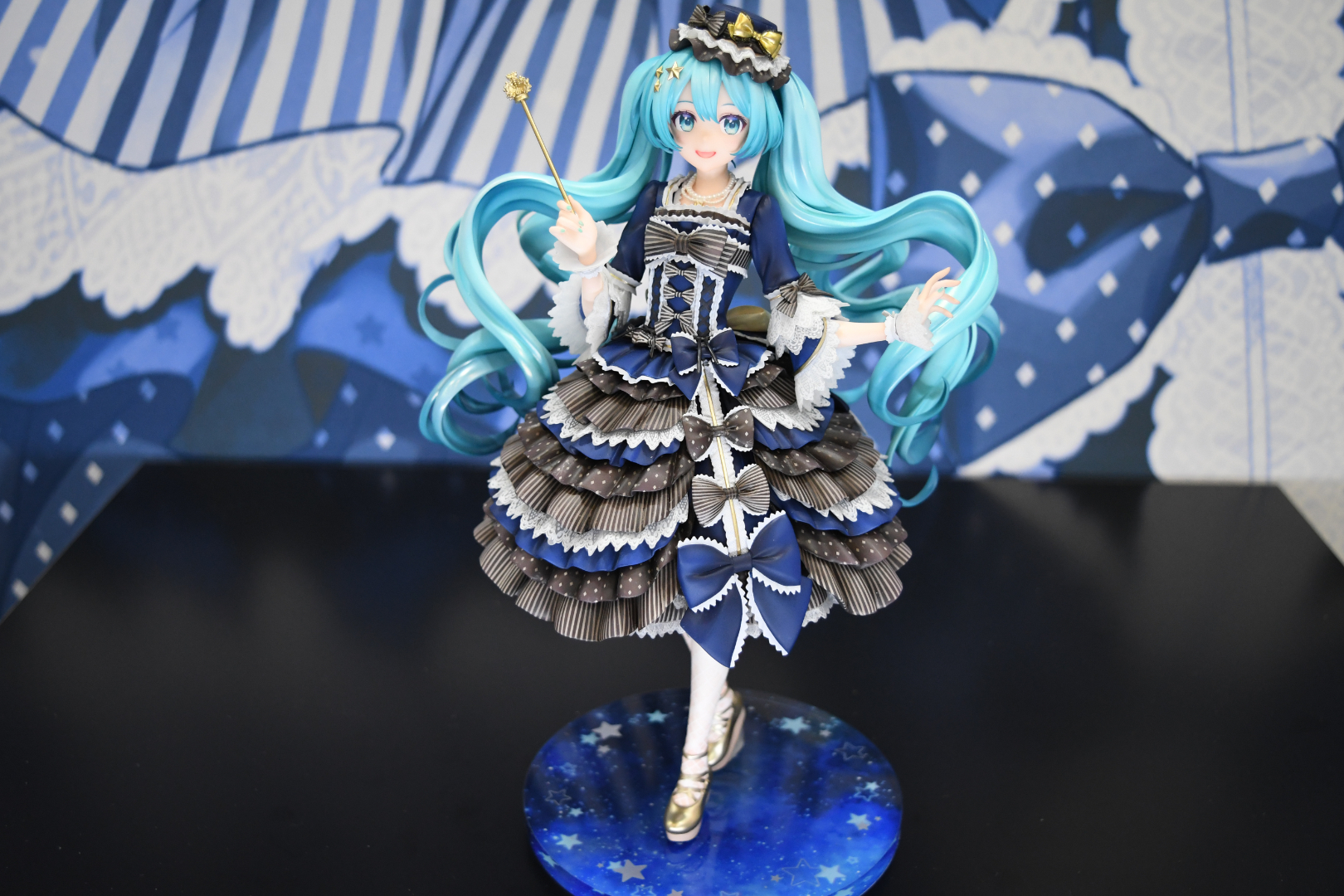 星空の台座も流星ア・ラ・モードのイメージにマッチしている