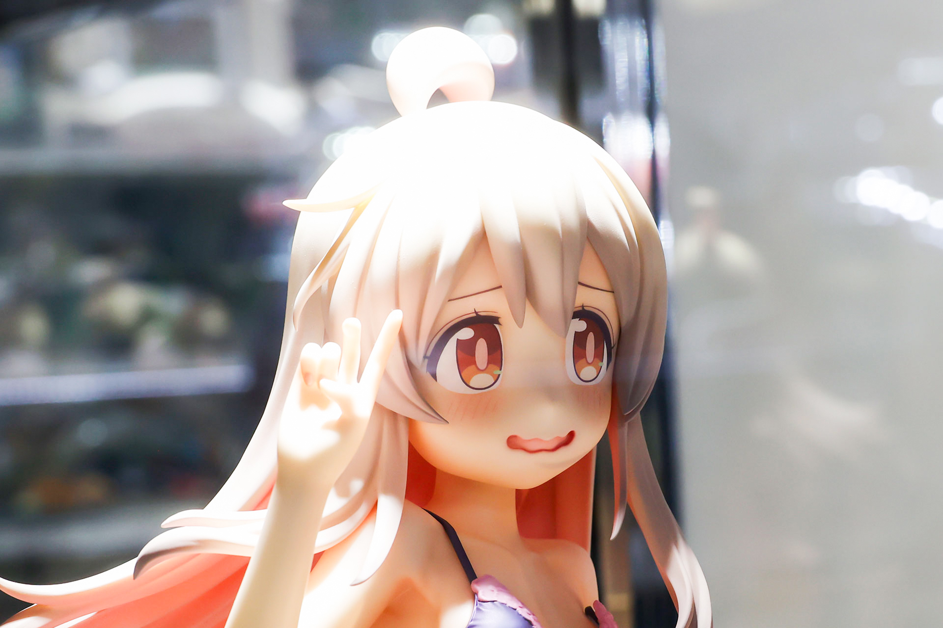 髪型もなかなかユニークだ