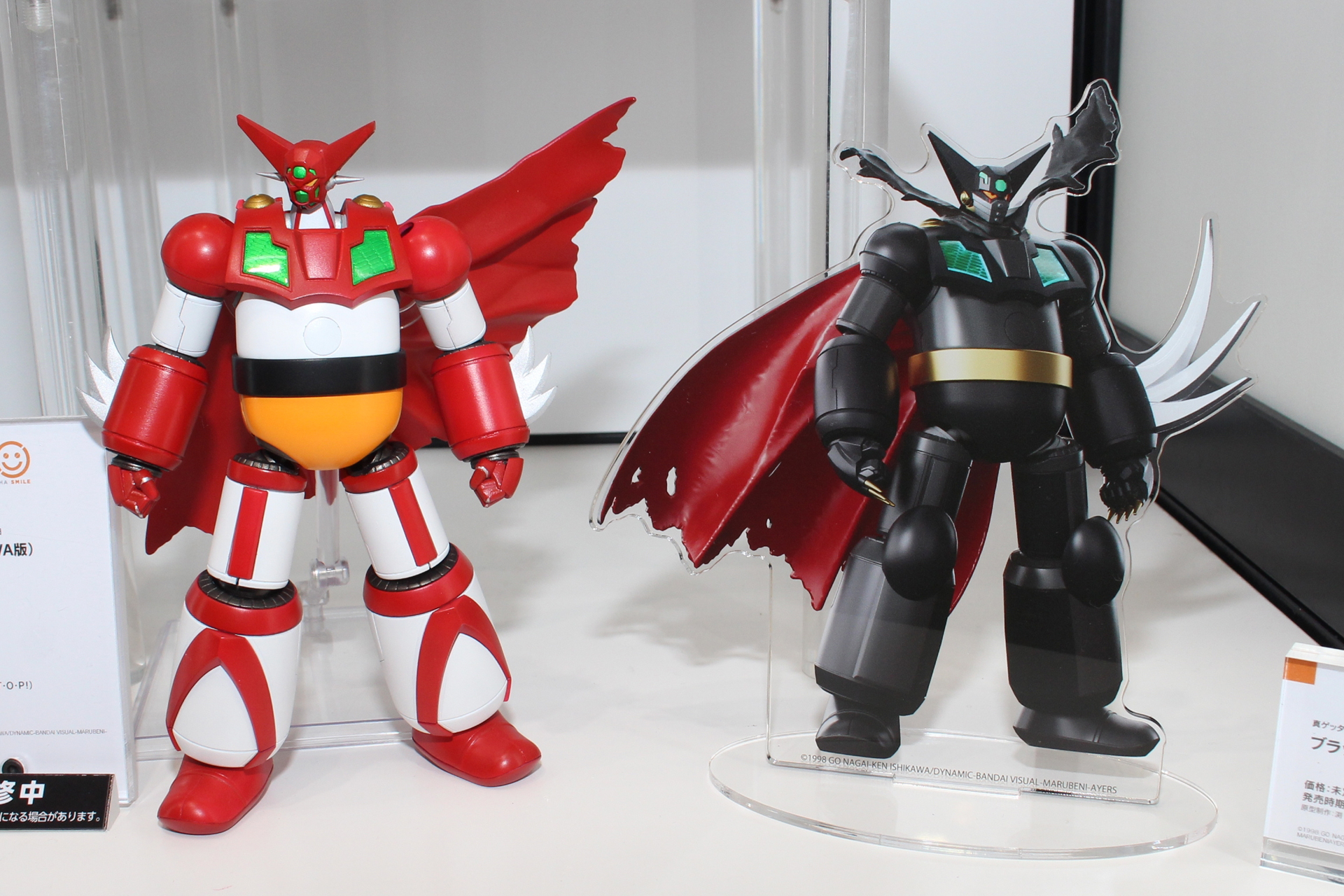 左から「MODEROID ゲッター1（OVA版）」、「MODEROID ブラックゲッター（OVA版）