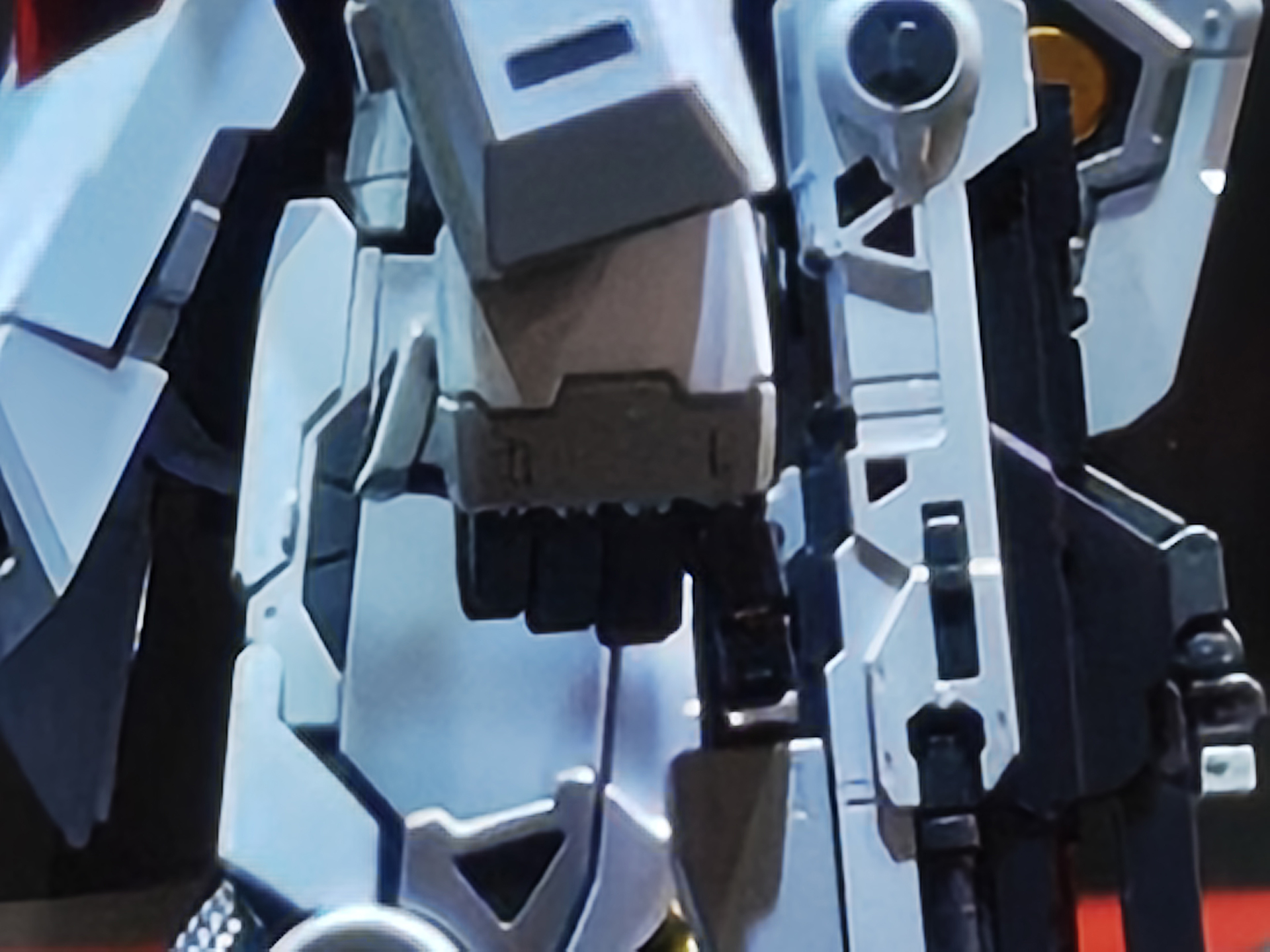 ビーム・ライフルを握る右手