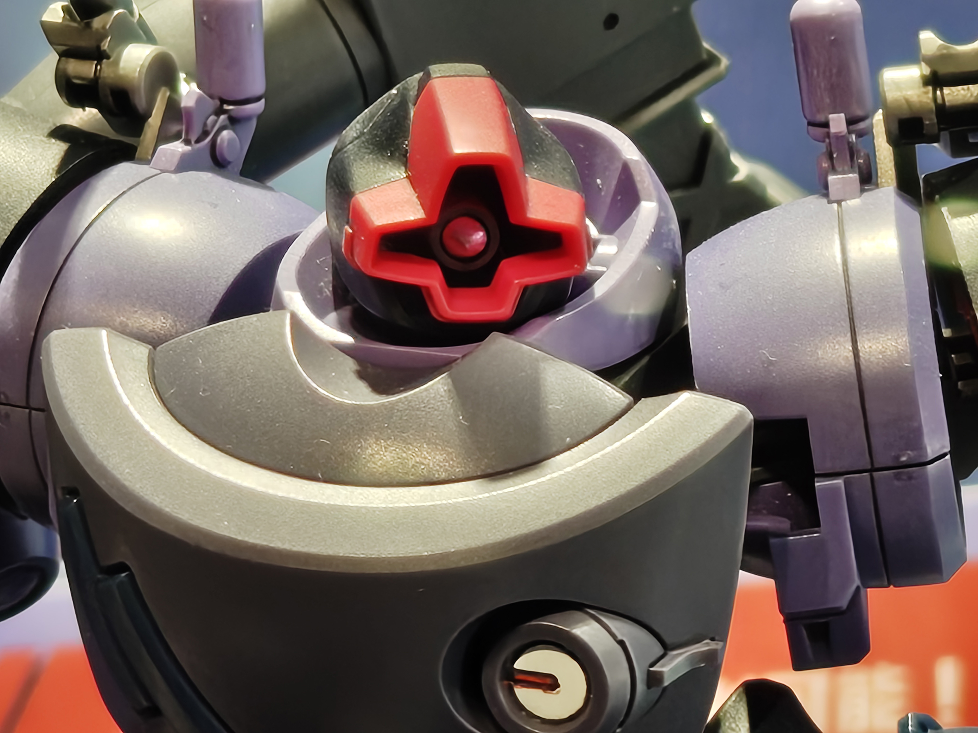 『機動戦士ガンダム』のドムに近いデザインがいい感じだ