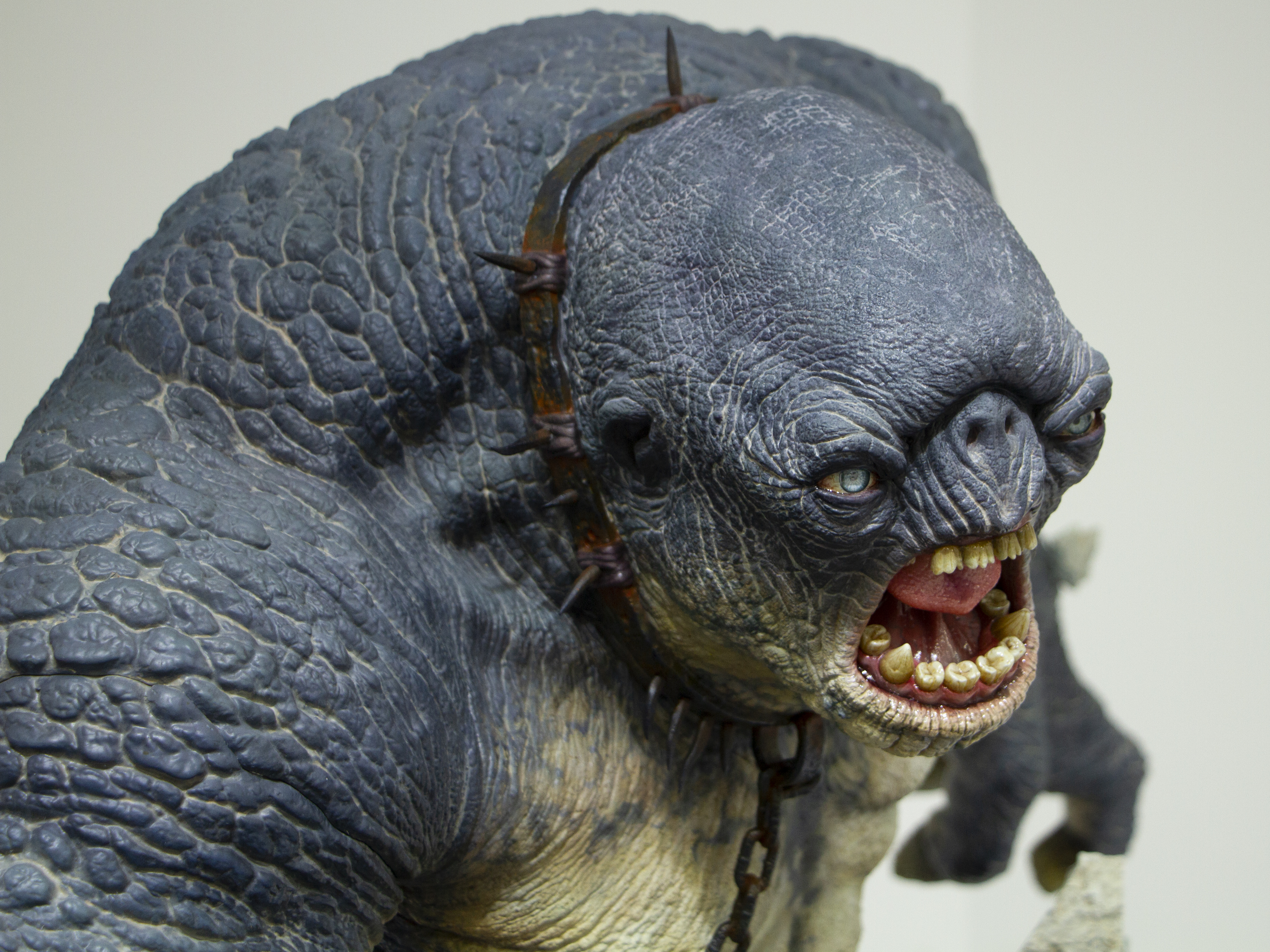 みずみずしい目の潤みや口内の質感