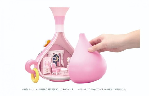AKUBIGIRL」のアクビちゃんの壺型ドールハウス、家具や