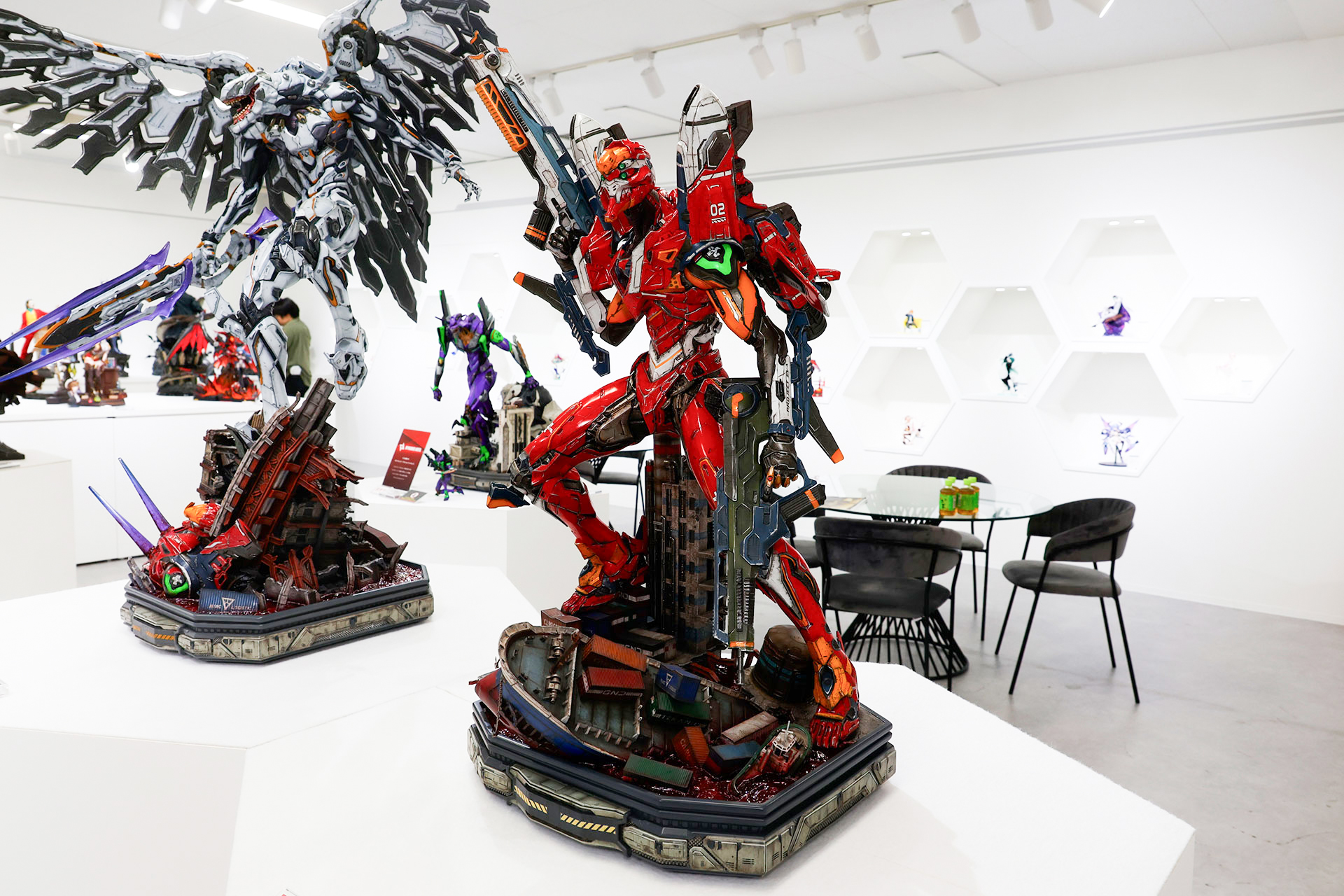 立ちポーズがカッコイイ