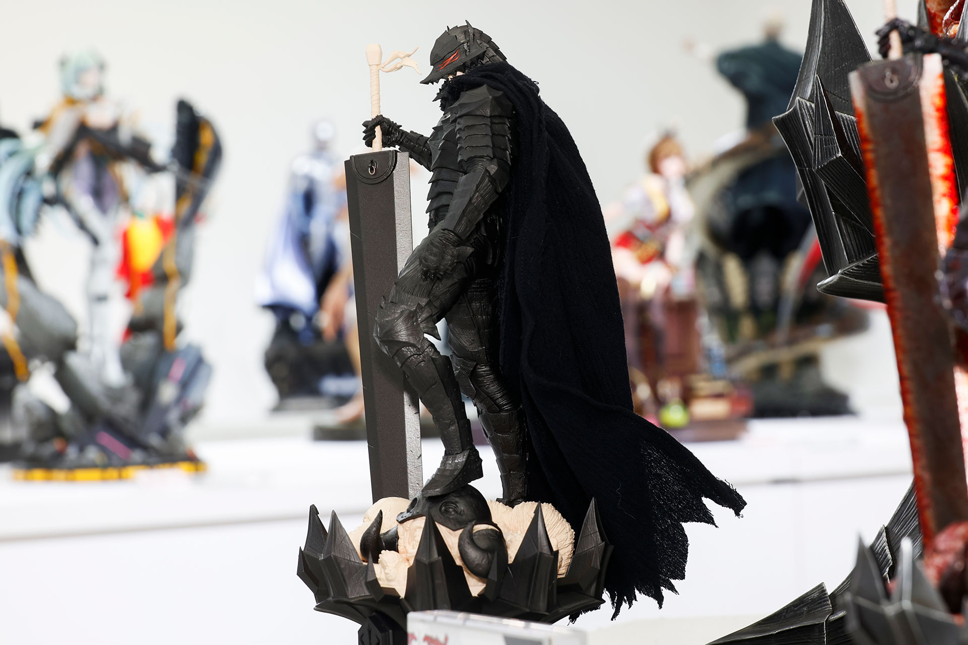 立ちポーズもクールだ