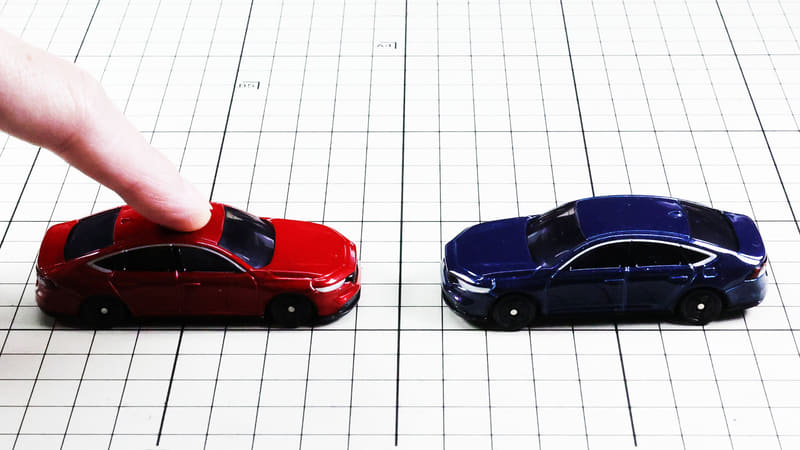 アクション：サスペンション