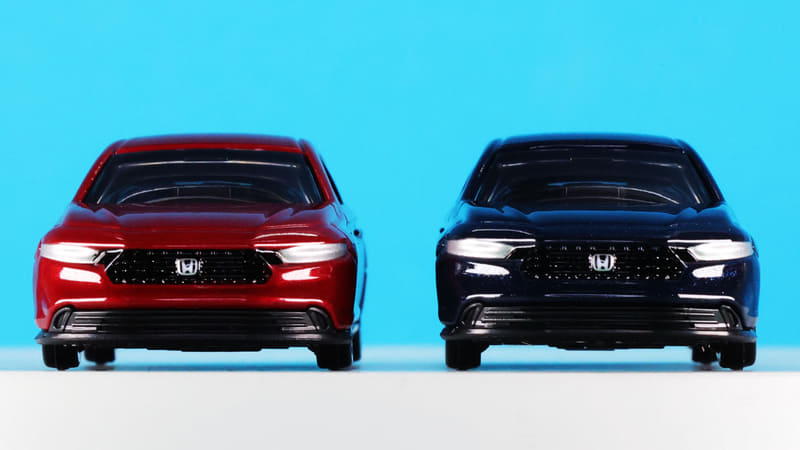 フロントのホンダロゴをプリントで再現