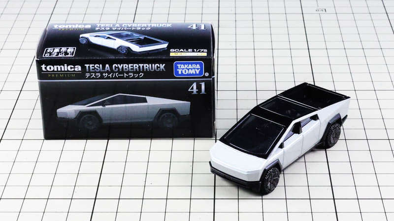 通常仕様：シルバー