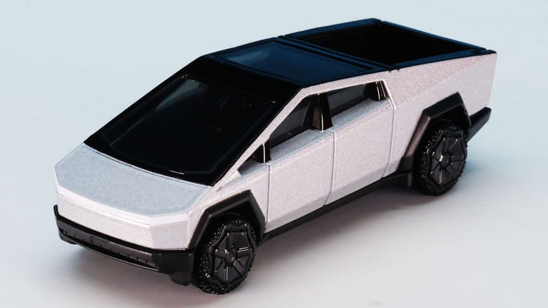 SF映画に出てきそうなサイバーなデザイン！