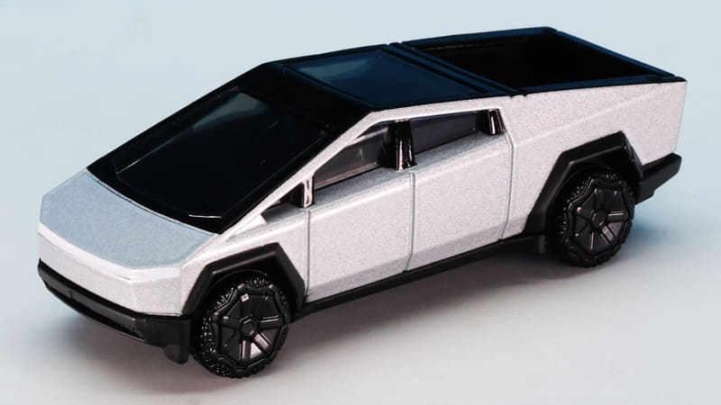 ぜひ日本でも活躍してほしいクルマです！