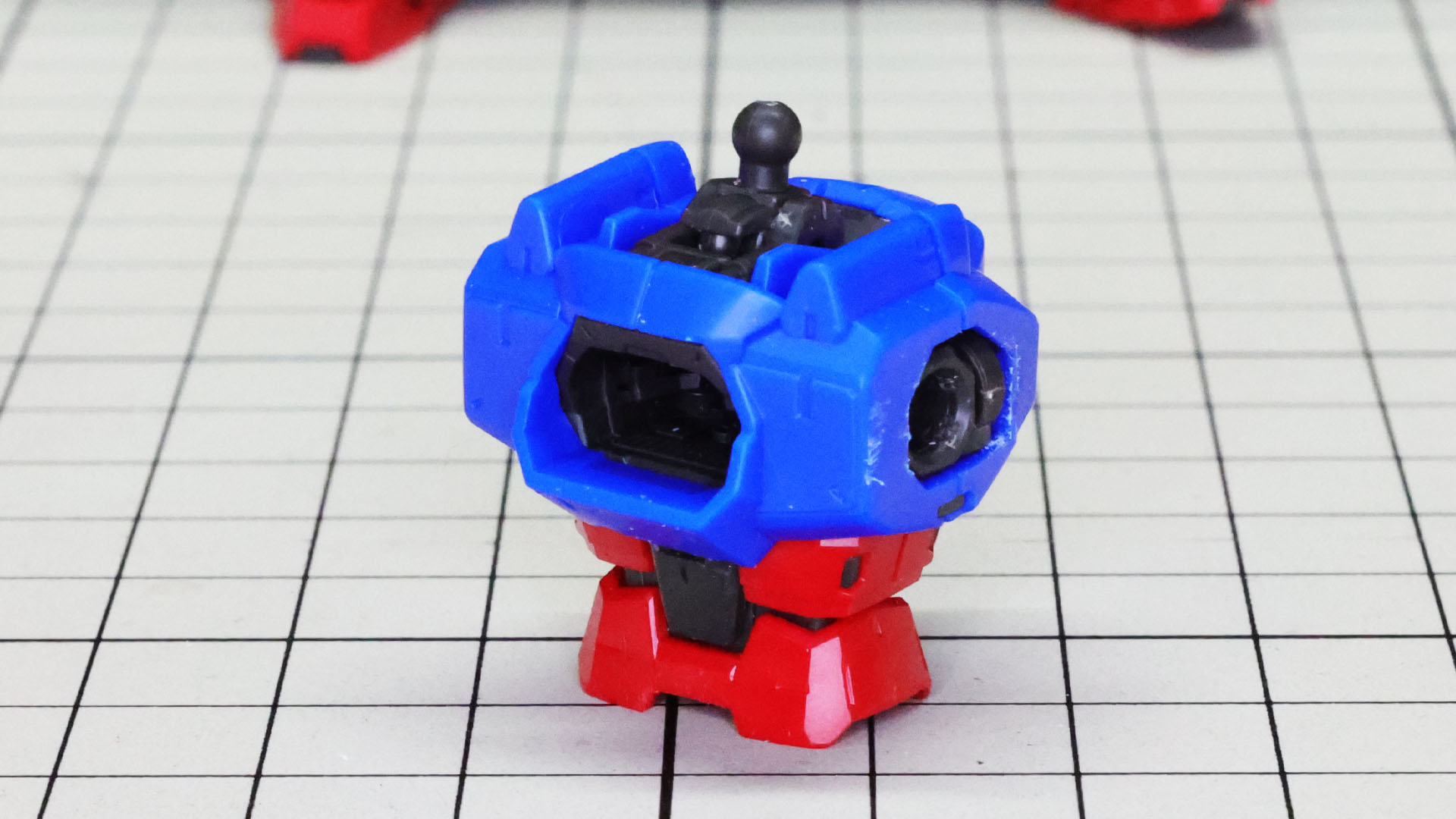 背中側にはコアランダーの接続部が開いています