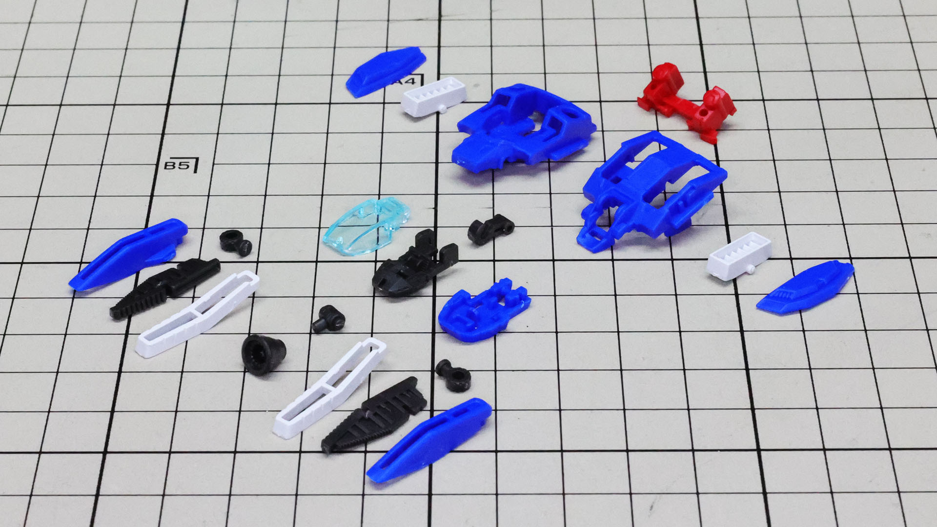 メカフレームも用意されたハイディテールなコアランダーのパーツ群