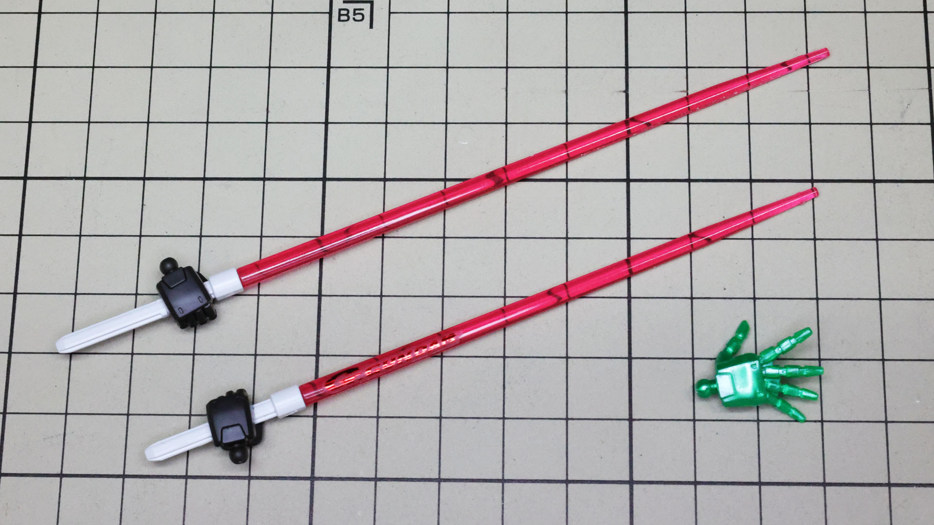 ビームソード用のハンドはしっかり握れます