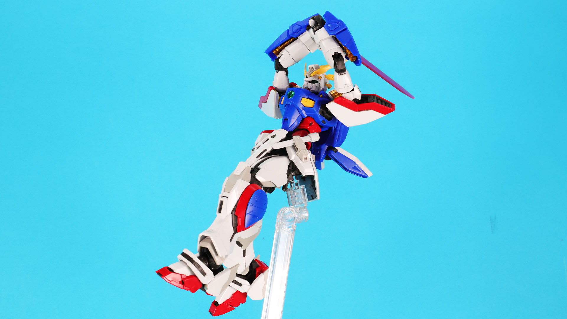 ビームソードを竹刀のように使うことも！