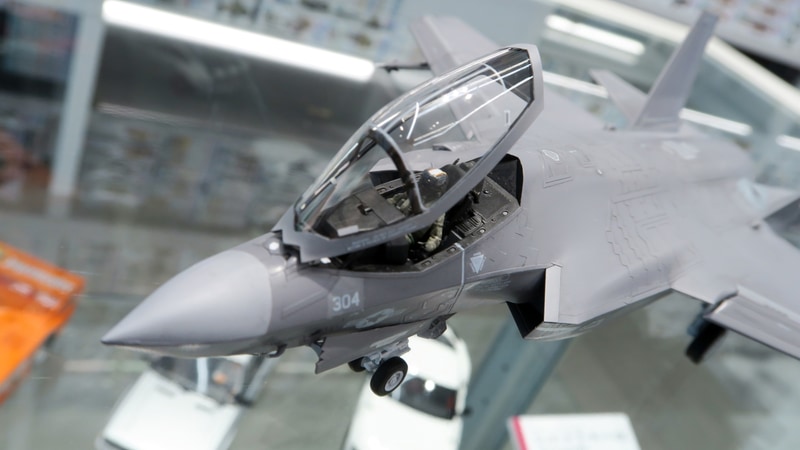 キャノピーは開閉選択式