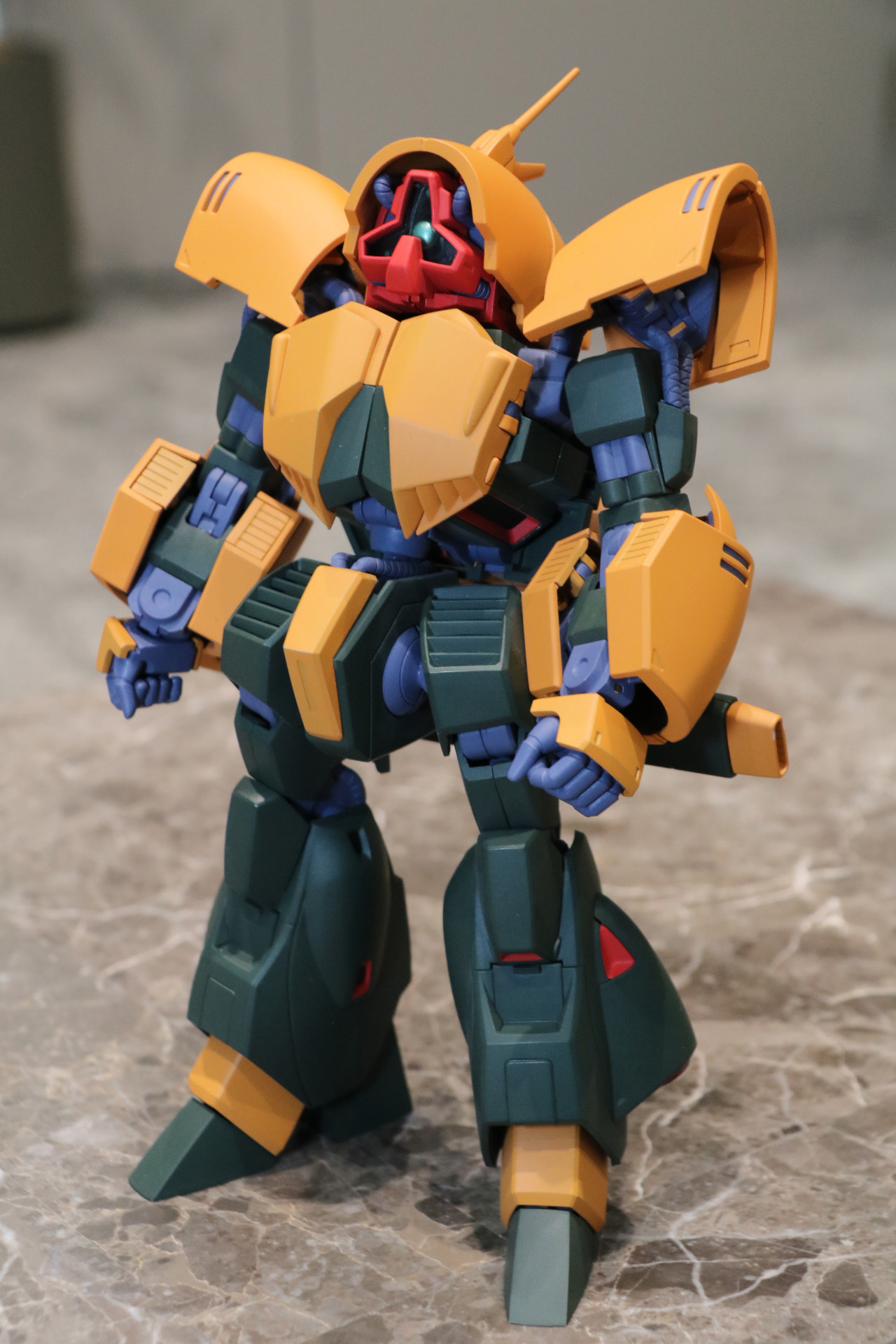 『機動戦士Ζガンダム』でも個性的な可変モビルアーマー「アッシマー」