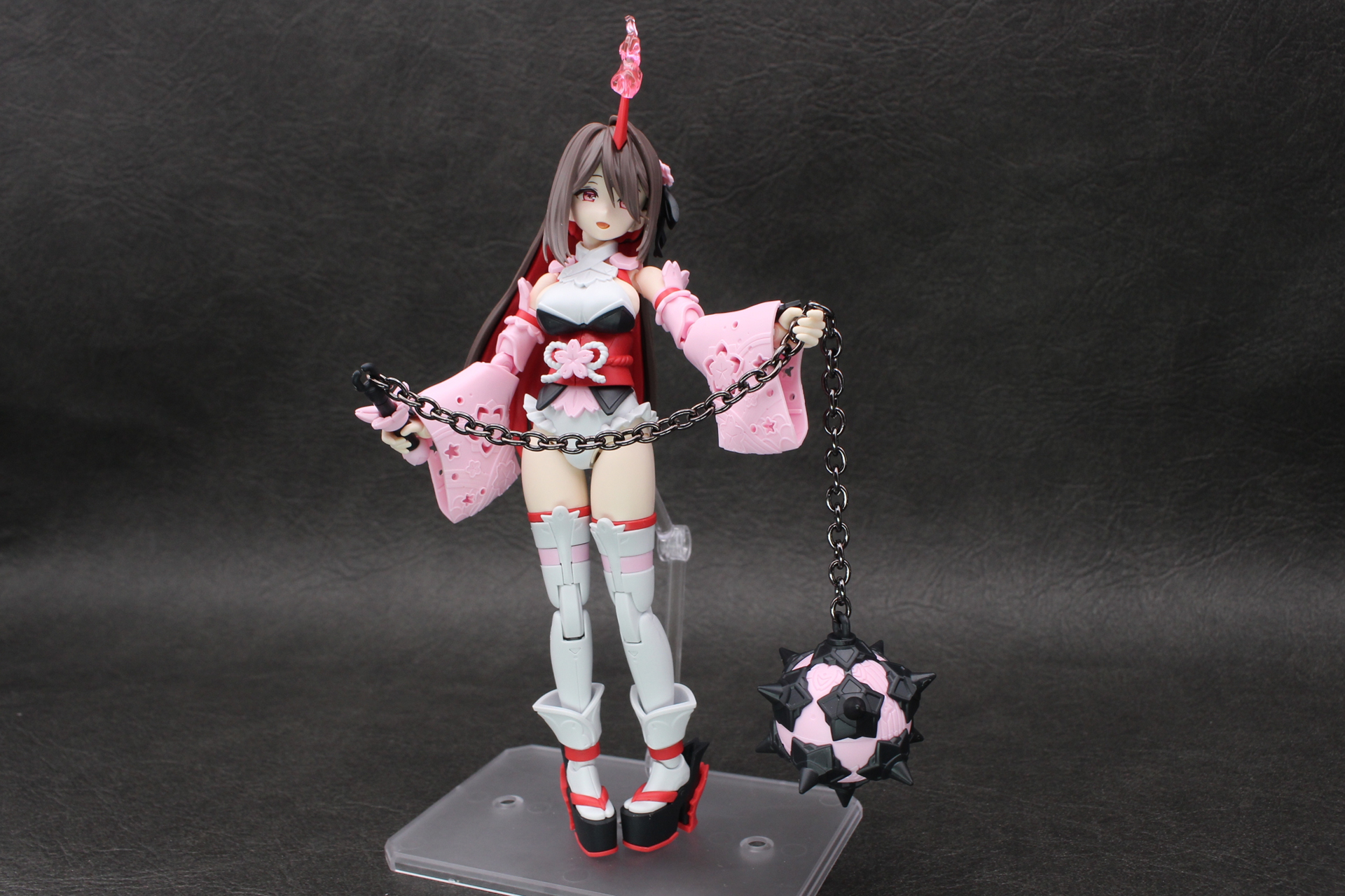 「30MS SIS-Y00 シュレミ［カラーB］」。6月28日発売。価格は2,750円。本稿の一部の写真では別売りの「アクションベース」の6と7を使用している