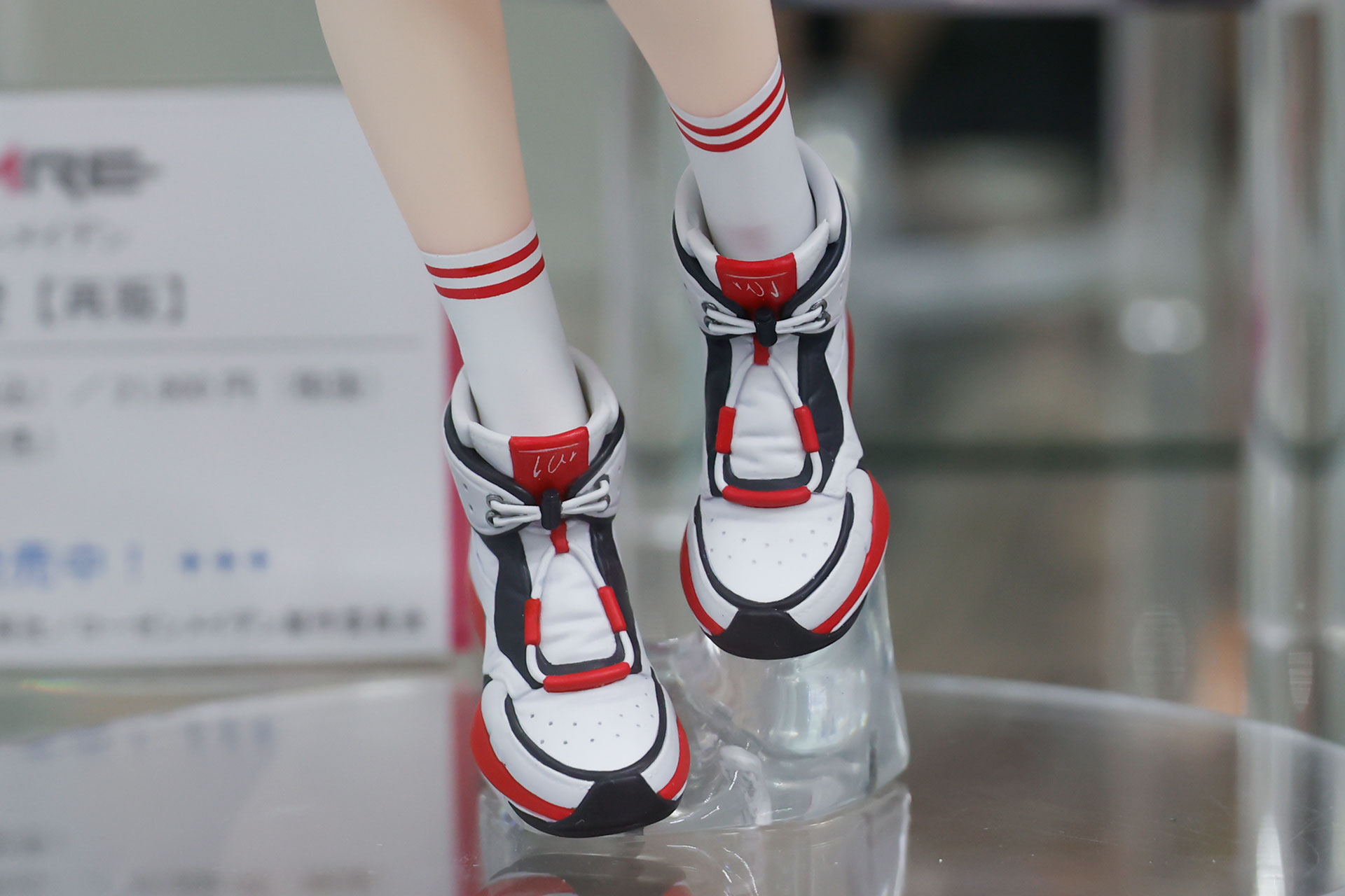 足元のシューズも衣装に合っている