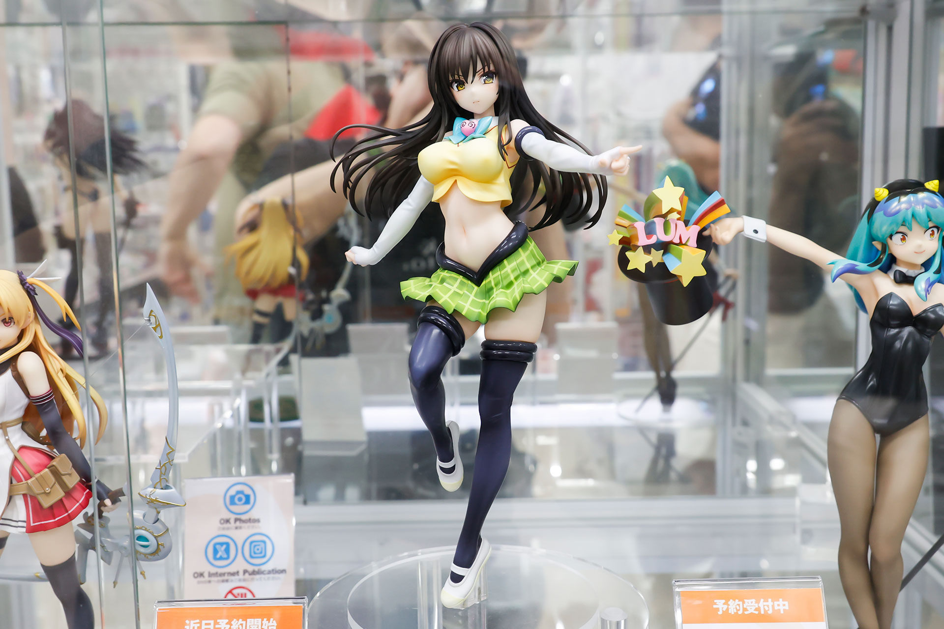 フィギュアの素材はPVCとABSで、全高は約240mmだ