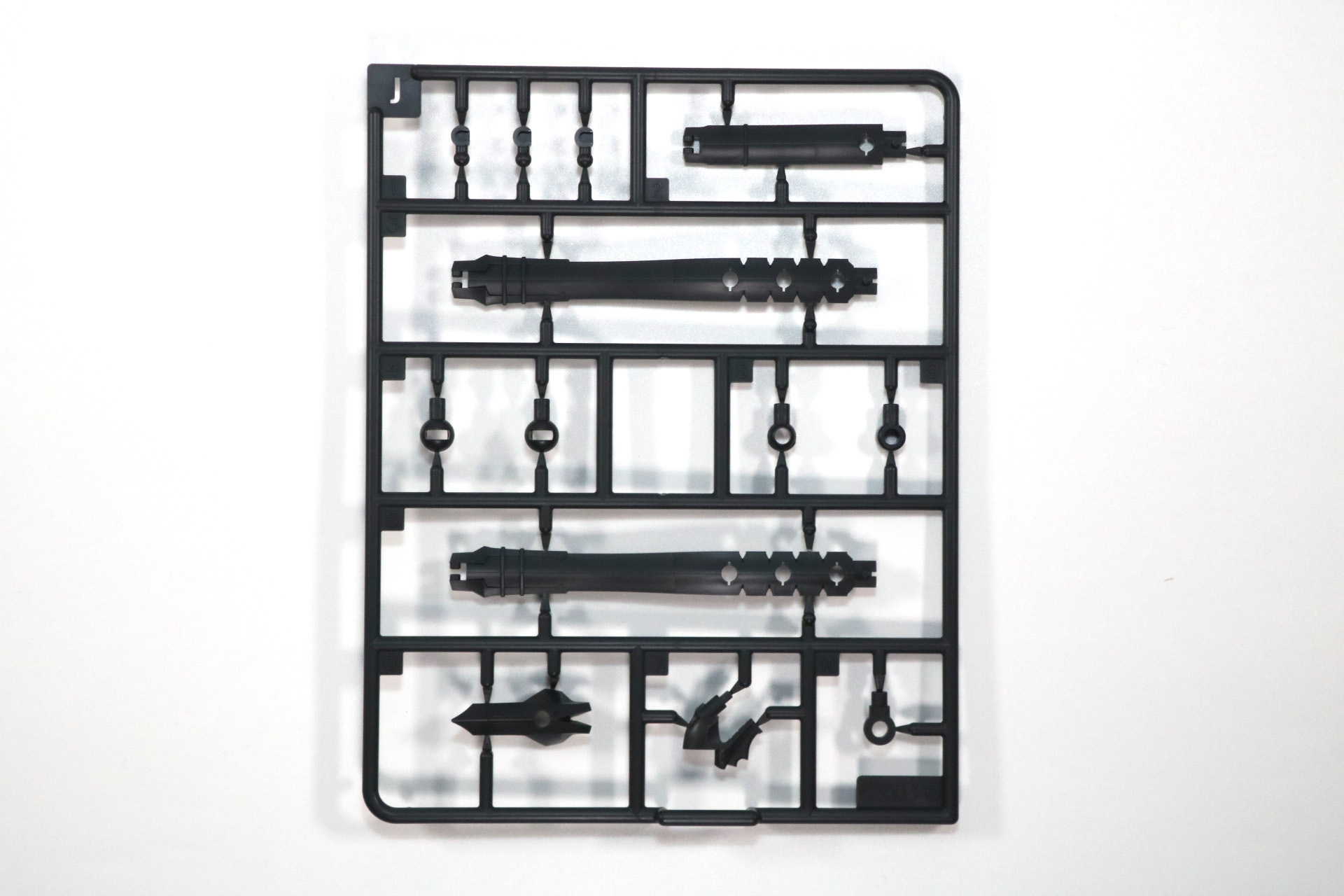 パーツJ×2、パーツK