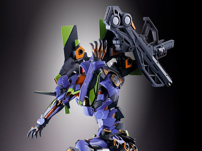 腿部パイロンや、肩部に各種武装を懸架可能。様々なスタイルやシルエットを構築できる